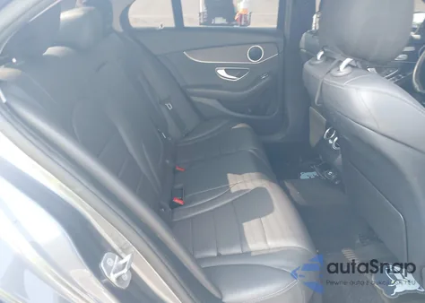 2019 Mercedes-Benz C 300 from USA, damaged, VIN 55SWF8DB0KU314169